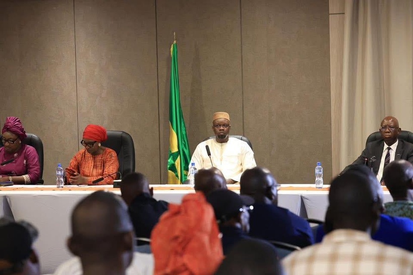 Ouagadougou : Ousmane Sonko rencontre les Sénégalais du Faso Ouagadougou : Ousmane Sonko rencontre les Sénégalais du Faso