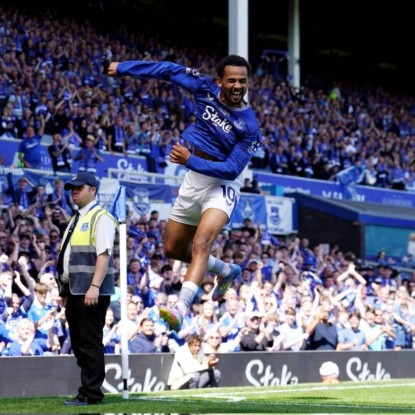 Premier League : Iliman Ndiaye clôt Goodison Park en apothéose Premier League : Iliman Ndiaye clôt Goodison Park en apothéose