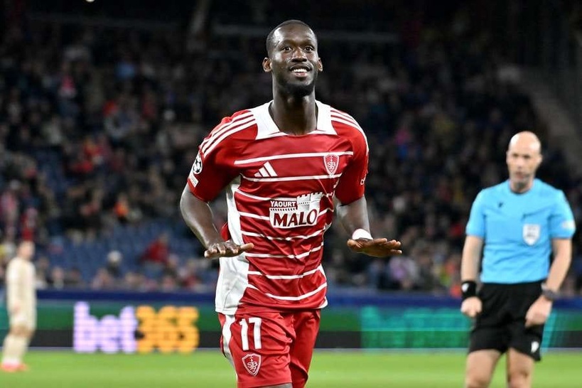 L’avenir de Sima s’assombrit à Brighton : un échange inattendu en vue avec l’Olympiakos L’avenir de Sima s’assombrit à Brighton : un échange inattendu en vue avec l’Olympiakos