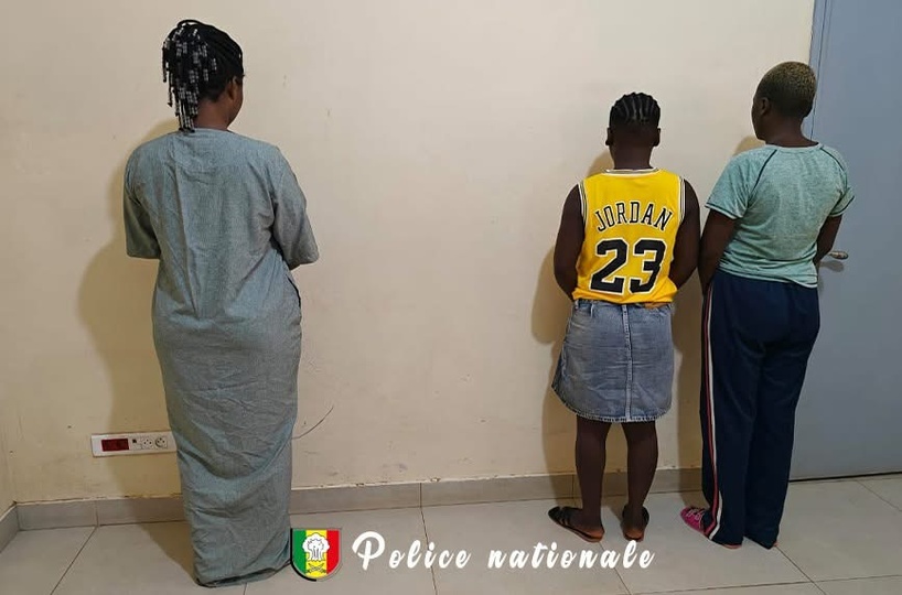 Kédougou : un réseau de traite de jeunes filles nigérianes démantelé Kédougou : un réseau de traite de jeunes filles nigérianes démantelé