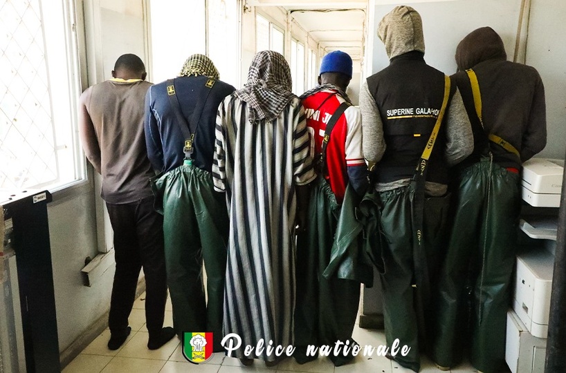 Contrebande : Huit (8) individus interceptés au large de Somone avec 6,5 tonnes de produits prohibés