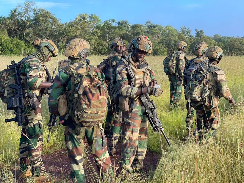 Echanges de tirs à Djibidjone : l'armée minimise et parle d'incident mineur" Echanges de tirs à Djibidjone : l'armée minimise et parle d'incident mineur"