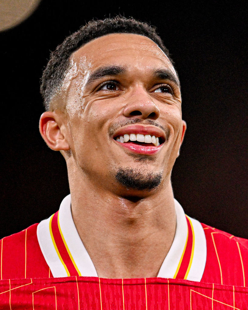 Mercato : Trent Alexander-Arnold s’engage avec le Real Madrid pour les six prochaines saisons Mercato : Trent Alexander-Arnold s’engage avec le Real Madrid pour les six prochaines saisons