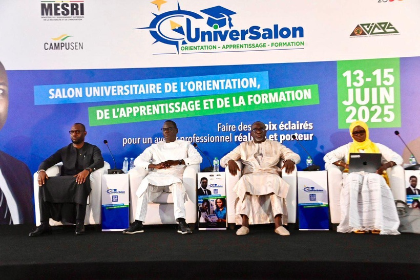 UniverSalon : une première édition marquée par la forte mobilisation de 18.000 élèves et candidats UniverSalon : une première édition marquée par la forte mobilisation de 18.000 élèves et candidats
