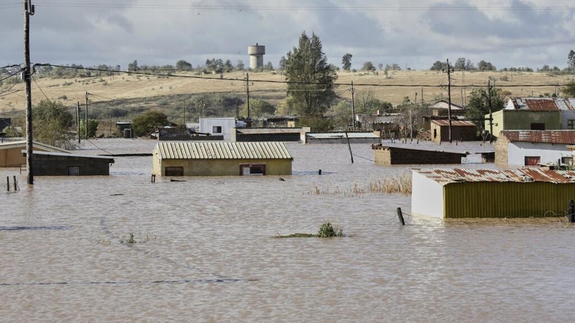 Inondations au Cap-Oriental en Afrique du Sud: «L’eau est montée tellement haut qu’on a des frigos dans les arbres» Inondations au Cap-Oriental en Afrique du Sud: «L’eau est montée tellement haut qu’on a des frigos dans les arbres»