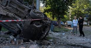 La Russie lance 550 drones et missiles sur l'Ukraine, attaque la plus massive depuis le début de la guerre