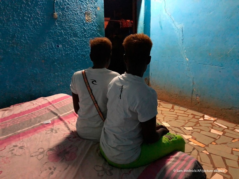 Joal : arrestation d’une Nigériane pour traite de personnes et exploitation sexuelle Joal : arrestation d’une Nigériane pour traite de personnes et exploitation sexuelle