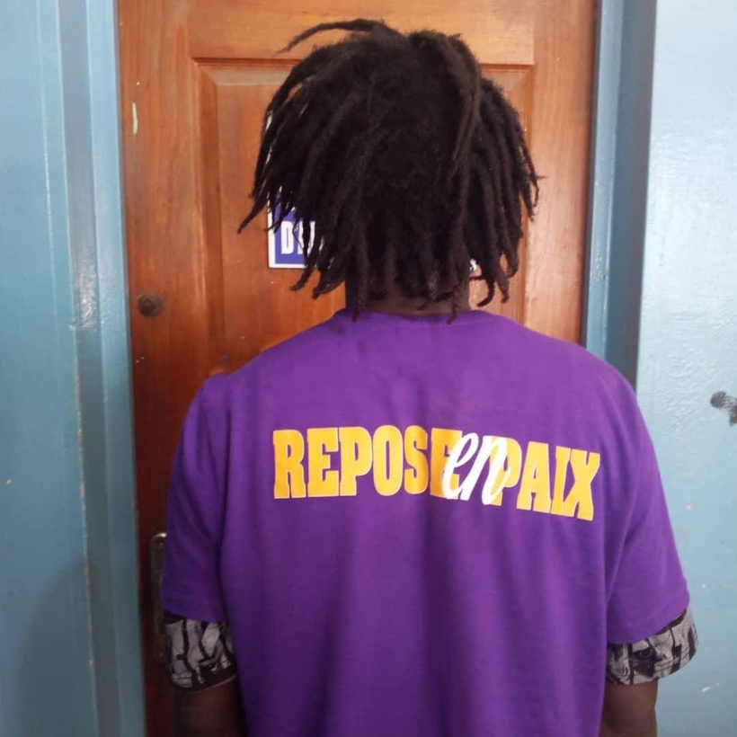 Grand-Yoff : un trafiquant tente d’avaler du crack lors de son interpellation Grand-Yoff : un trafiquant tente d’avaler du crack lors de son interpellation