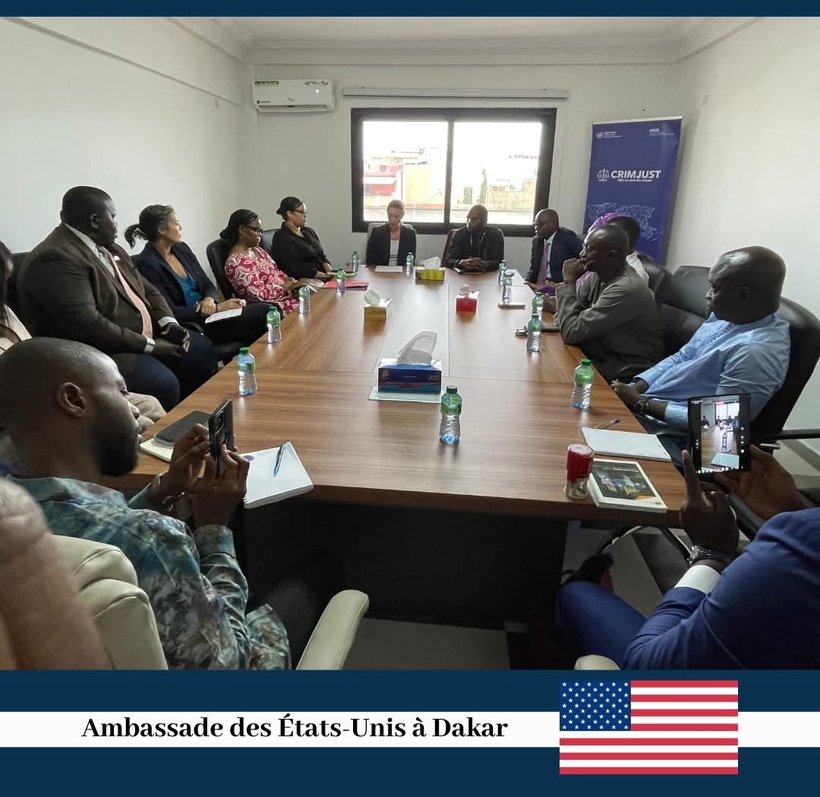 Les États-Unis font don de plus de 30 ordinateurs portables au Pool judiciaire financier du Sénégal