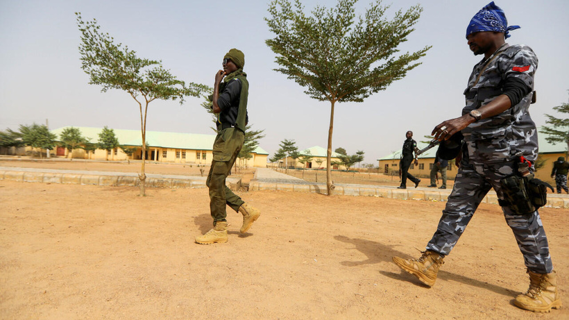 Nigeria : 27 personnes tuées par des hommes armés dans le centre du pays Nigeria : 27 personnes tuées par des hommes armés dans le centre du pays