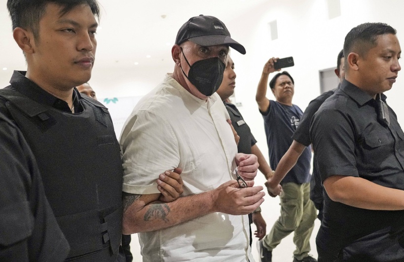 France: Serge Atlaoui, ex-condamné à mort en Indonésie, va sortir de prison ce vendredi, annonce sa femme France: Serge Atlaoui, ex-condamné à mort en Indonésie, va sortir de prison ce vendredi, annonce sa femme