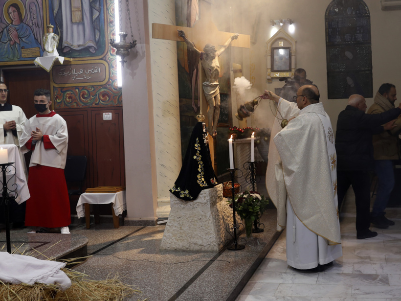 Gaza : Israël bombarde une église catholique faisant trois morts et une dizaine de blessés Gaza : Israël bombarde une église catholique faisant trois morts et une dizaine de blessés