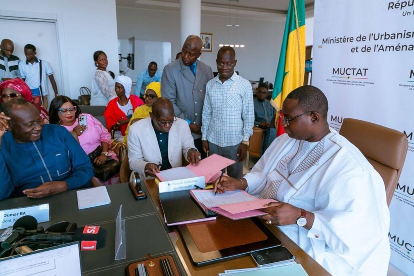 L’Alliance des Travailleurs des collectivités territoriales se démarque du protocole d’ccord signé entre l’État et l’Intersyndicale L’Alliance des Travailleurs des collectivités territoriales se démarque du protocole d’ccord signé entre l’État et l’Intersyndicale