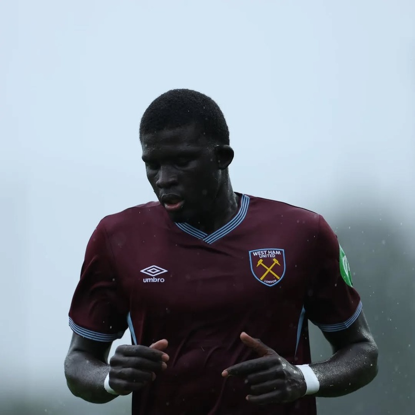 El Hadji Malick Diouf brille pour ses débuts avec West Ham : Graham Potter séduit par ses premiers pas El Hadji Malick Diouf brille pour ses débuts avec West Ham : Graham Potter séduit par ses premiers pas