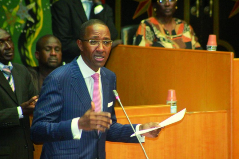 Abdoul Mbaye : "Mes raisons de voter Non au référendum" Abdoul Mbaye : "Mes raisons de voter Non au référendum"