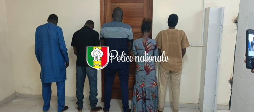 Mbour : cinq (5) personnes interpellées pour une affaire présumée d’escroquerie liée à la société QNET OSCAR Mbour : cinq (5) personnes interpellées pour une affaire présumée d’escroquerie liée à la société QNET OSCAR