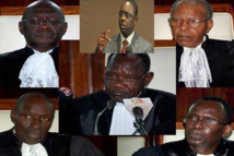 45 professeurs de Droit rectifient le Conseil constitutionnel et étalent Macky 45 professeurs de Droit rectifient le Conseil constitutionnel et étalent Macky
