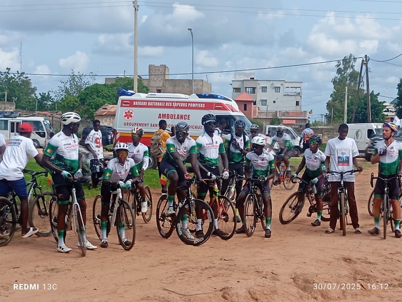 Kolda : des cyclistes du Tour du Sénégal pédalent pour soutenir l’éducation des filles Kolda : des cyclistes du Tour du Sénégal pédalent pour soutenir l’éducation des filles