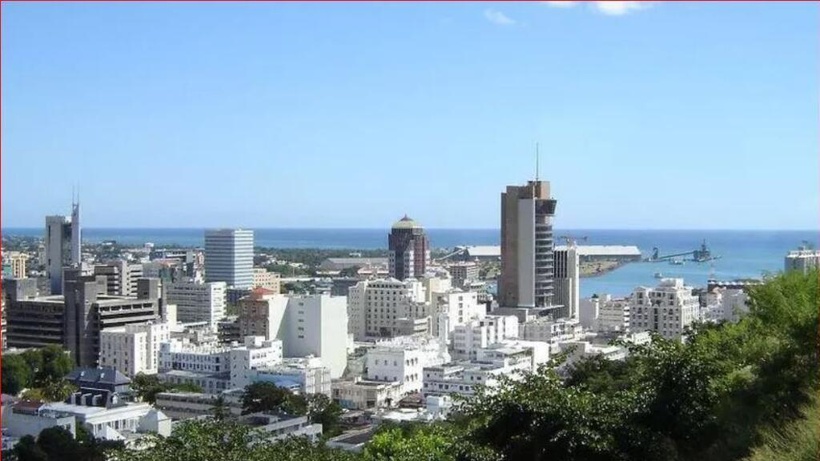 Maurice: un troisième haut gradé arrêté dans l'affaire des primes détournées au sein de la police Maurice: un troisième haut gradé arrêté dans l'affaire des primes détournées au sein de la police