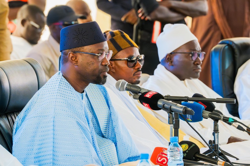 Touba : Ousmane Sonko salue le modèle de financement et de gestion de l’Université Cheikhoul Khadim Touba : Ousmane Sonko salue le modèle de financement et de gestion de l’Université Cheikhoul Khadim