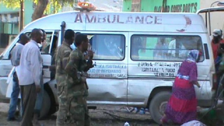 Somalie: au moins 30 morts dans des explosions Somalie: au moins 30 morts dans des explosions