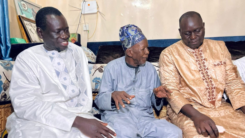Kaolack : réconciliation entre Serigne Mboup et le préfet Latyr Ndiaye Kaolack : réconciliation entre Serigne Mboup et le préfet Latyr Ndiaye