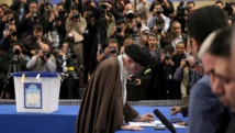 Assemblée des experts en Iran: trois conservateurs battus, Rohani siègera