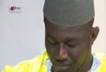 Balla Gaye 2 verse un torrent de larmes sur le plateau de "Joganté"