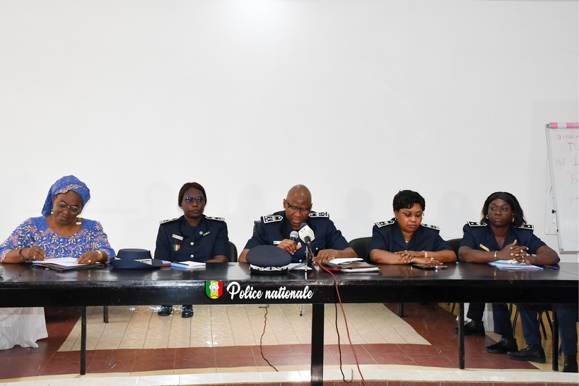 Nouveau politique genre : la police nationale pose un pas de plus vers l’égalité professionnelle Nouveau politique genre : la police nationale pose un pas de plus vers l’égalité professionnelle