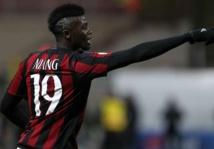 Nouvel accident de voiture: Milan confirme la blessure de M’Baye Niang Nouvel accident de voiture: Milan confirme la blessure de M’Baye Niang