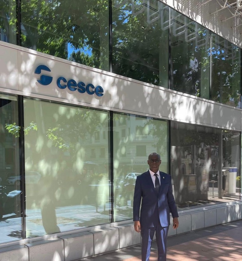 Thierno Alassane Sall demande des comptes sur les 37 milliards destinés à l’électrification rurale Thierno Alassane Sall demande des comptes sur les 37 milliards destinés à l’électrification rurale