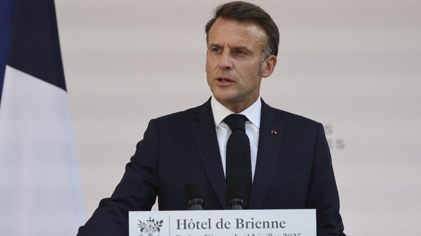 France-Algérie: pour Macron, Paris doit agir avec «plus de fermeté» vis-à-vis d'Alger France-Algérie: pour Macron, Paris doit agir avec «plus de fermeté» vis-à-vis d'Alger