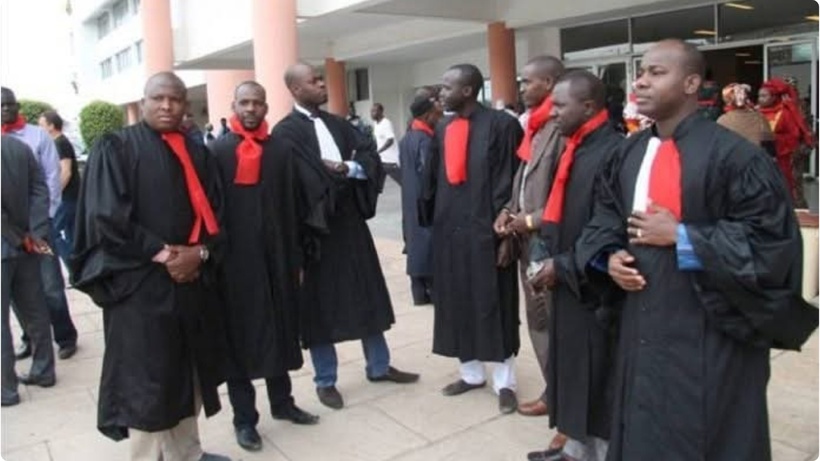 Suspension de la grève : les travailleurs de la justice veulent "donner une chance aux négociations avec le gouvernement" Suspension de la grève : les travailleurs de la justice veulent "donner une chance aux négociations avec le gouvernement"