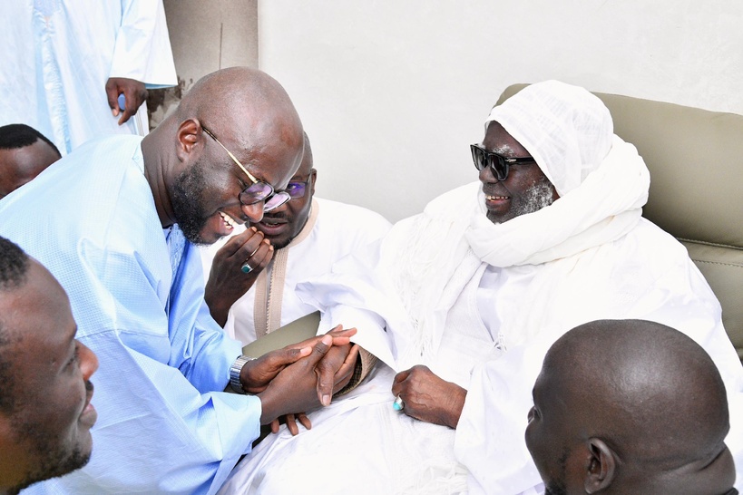 Le Président El Malick Ndiaye reçu par le Khalife général des Mourides à l’approche du Grand Magal Le Président El Malick Ndiaye reçu par le Khalife général des Mourides à l’approche du Grand Magal