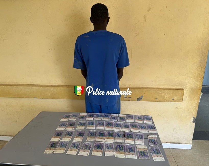 Faux billets : un individu arrêté à la gare routière de Saint-Louis Faux billets : un individu arrêté à la gare routière de Saint-Louis
