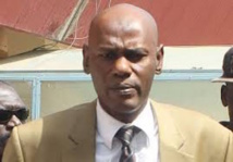 Youssou Touré : «Je continuerai à faire du wax waxeet jusqu'à ma mort» Youssou Touré : «Je continuerai à faire du wax waxeet jusqu'à ma mort»