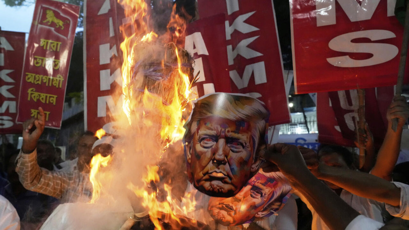 Droits de douane: les produits indiens désormais taxés à 50% à leur entrée aux États-Unis Droits de douane: les produits indiens désormais taxés à 50% à leur entrée aux États-Unis