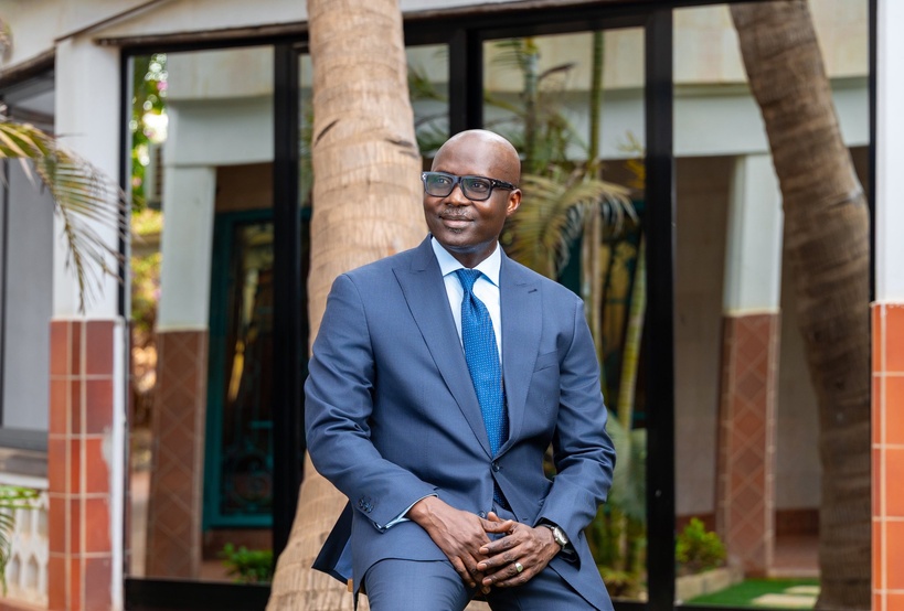 SF – C’est fait, Me Senghor passe le flambeau à Abdoulaye Fall ! SF – C’est fait, Me Senghor passe le flambeau à Abdoulaye Fall !