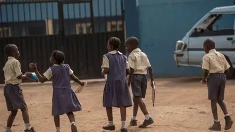 Des millions d'enfants supplémentaires bientôt déscolarisés en Afrique, craint l'Unicef