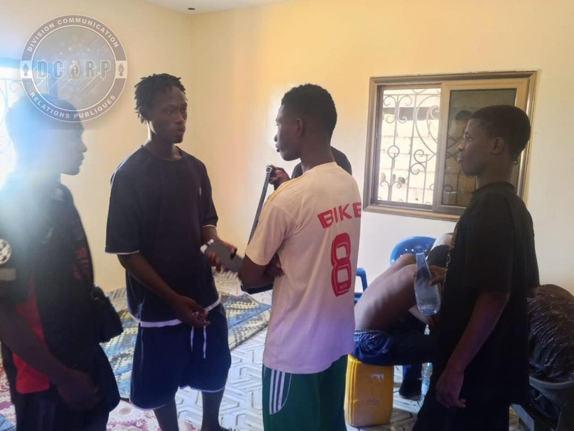 Keur Massar : démantèlement d’un réseau QNET, 20 étrangers interpellés Keur Massar : démantèlement d’un réseau QNET, 20 étrangers interpellés