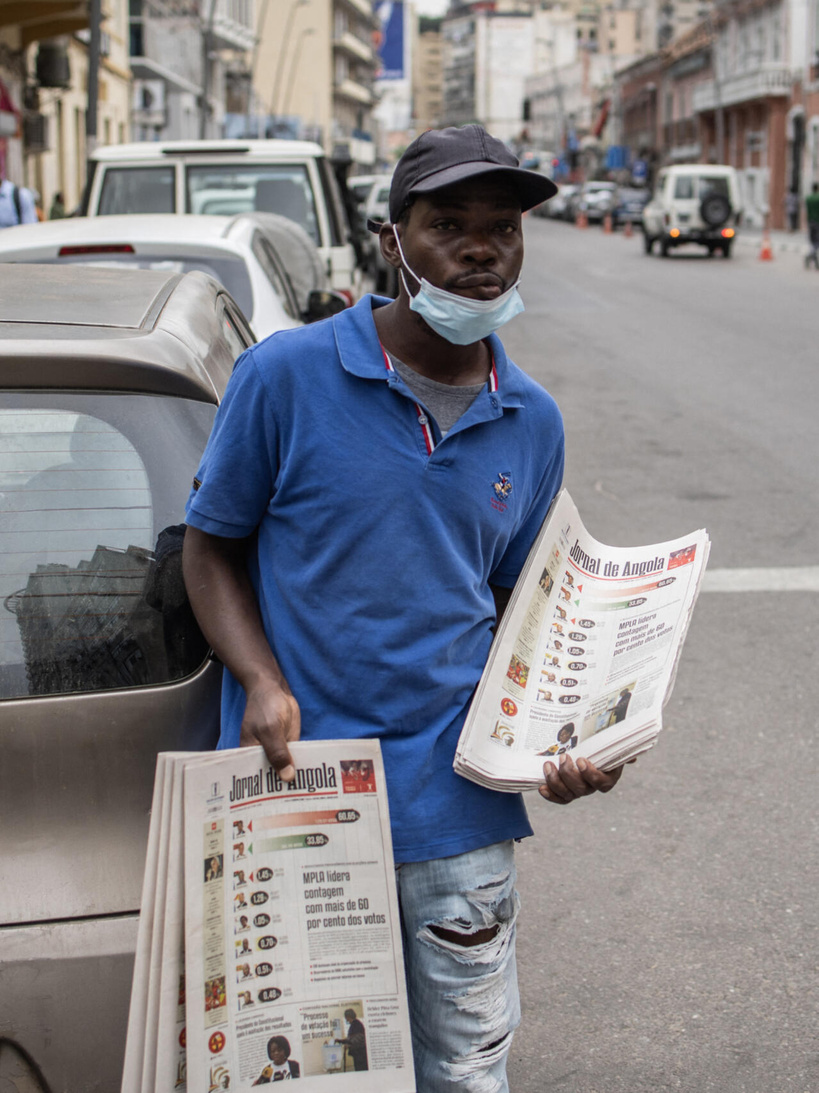 Angola: les journalistes obligés par la justice de suspendre un mouvement de grève historique Angola: les journalistes obligés par la justice de suspendre un mouvement de grève historique