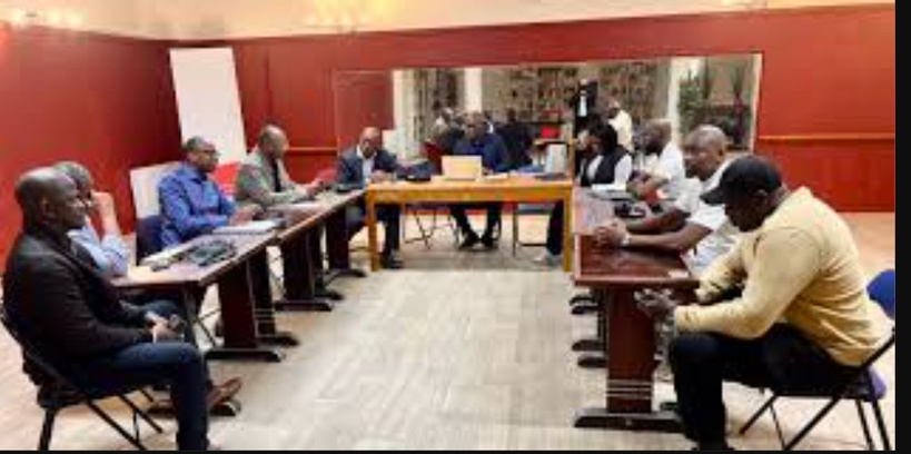 Défense des droits : des partis politiques représentés en France lancent une nouvelle plateforme Convergence (AARTU/C2D) Défense des droits : des partis politiques représentés en France lancent une nouvelle plateforme Convergence (AARTU/C2D)