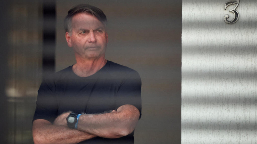 Procès Bolsonaro: une majorité des juges de la Cour suprême favorable à une condamnation de l'ex-président brésilien