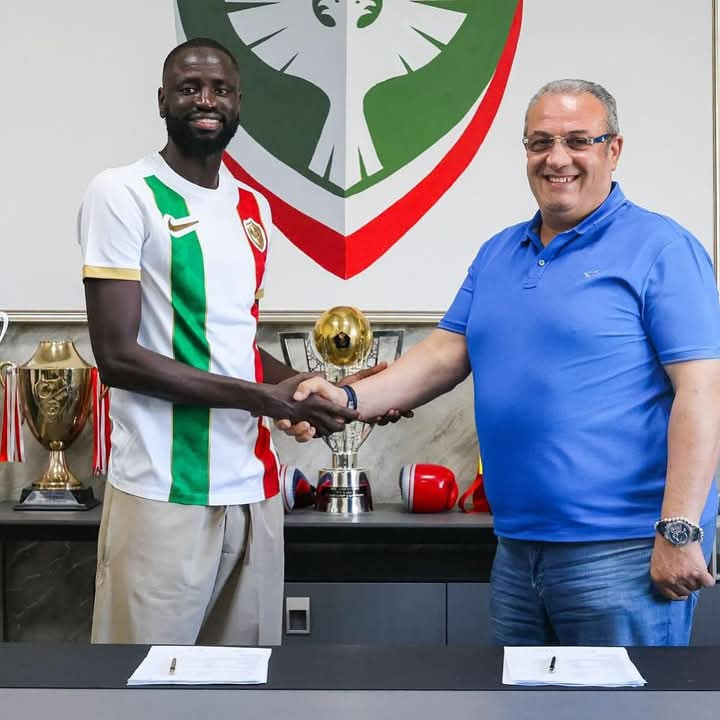 Mercato : Cheikhou Kouyaté signe à Amedspor en deuxième division turque