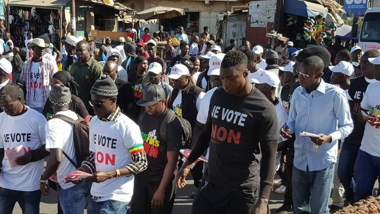 Images-Référendum du 20 mars : Caravane du Front Ñaani Bañna