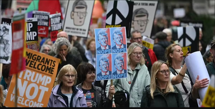 Royaume-Uni : manifestation contre la venue de Donald Trump, en visite d'État pour deux jours Royaume-Uni : manifestation contre la venue de Donald Trump, en visite d'État pour deux jours