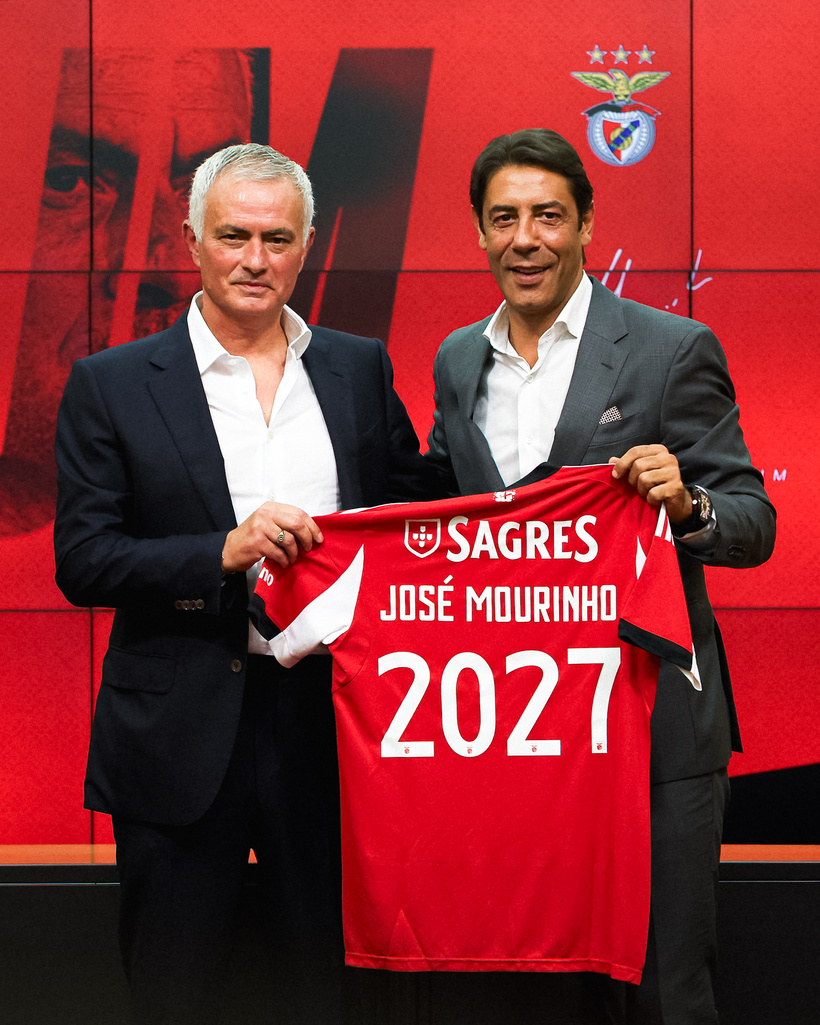 Portugal : José Mourinho fait son grand retour à Benfica, 25 ans après son premier passage Portugal : José Mourinho fait son grand retour à Benfica, 25 ans après son premier passage