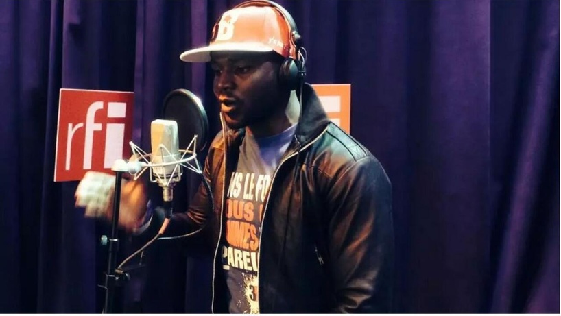 Togo: le rappeur Aamron inculpé et placé sous contrôle judiciaire