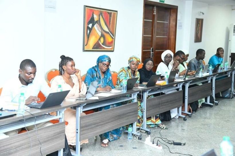 Crise à l’Agence de Régulation Pharmaceutique : le syndicat SUTSAS dénonce la « terreur » du directeur et exige le paiement des salaires Crise à l’Agence de Régulation Pharmaceutique : le syndicat SUTSAS dénonce la « terreur » du directeur et exige le paiement des salaires