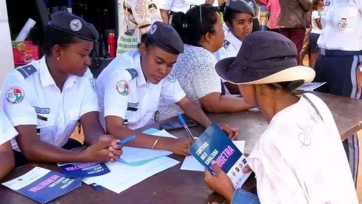 À Madagascar, des brigades féminines de proximité contre les violences faites aux femmes et enfants